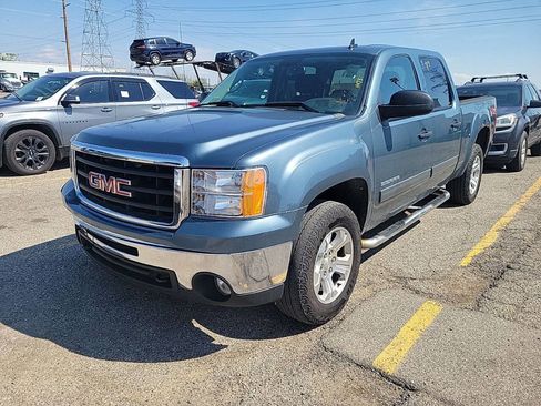 Used 2011 GMC Sierra 1500 SLE w/ Power Tech Package AWD/4WD image 1