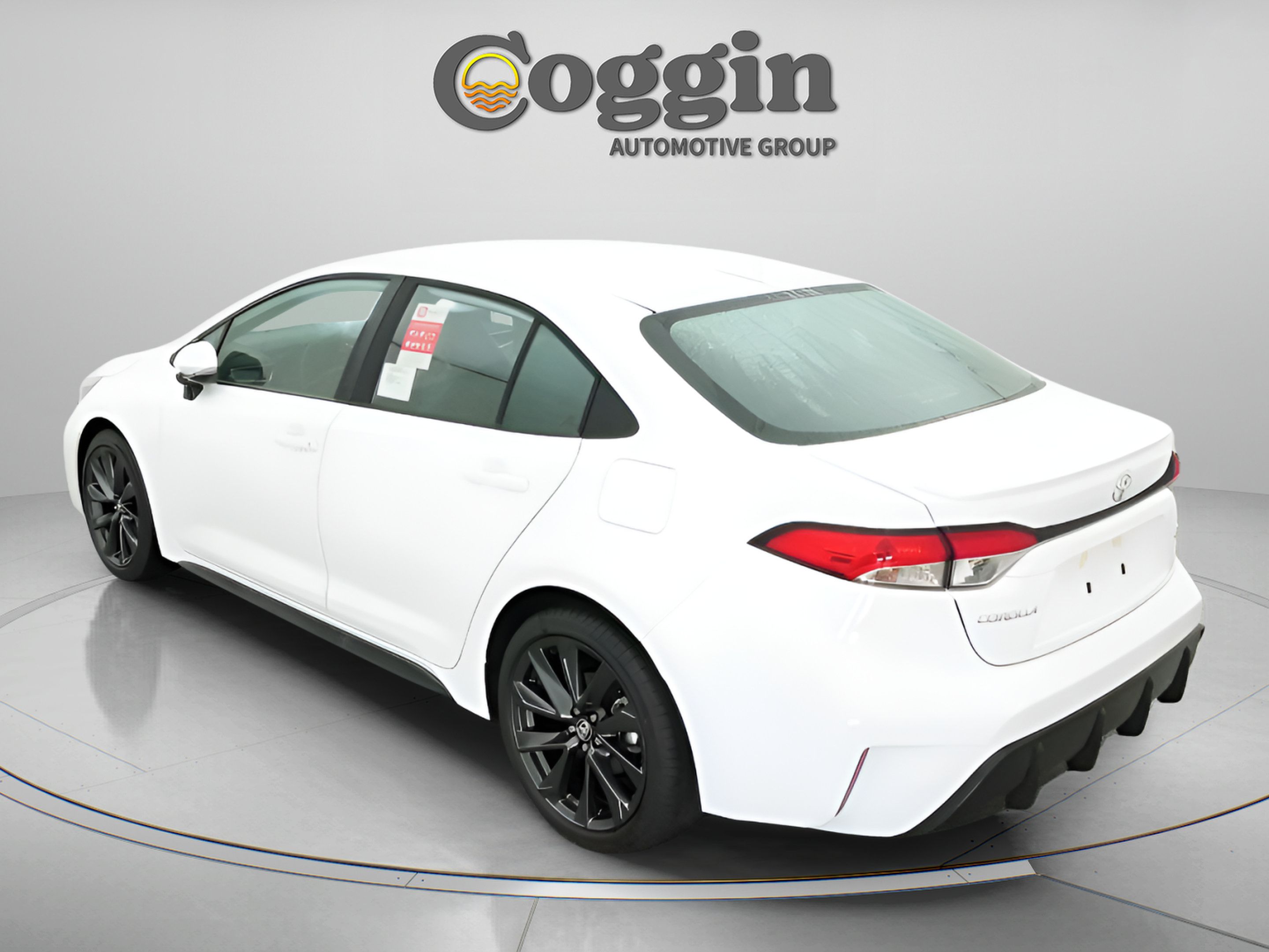 Certified 2026 Toyota Corolla SE FWD image 9