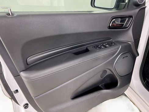 Used 2021 Dodge Durango SRT Hellcat w/ Technology Group image 18