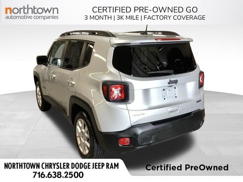 Certified 2020 Jeep Renegade Latitude w/ Cold Weather Group AWD/4WD image 3