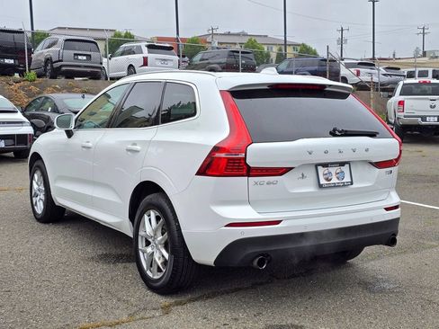 Used 2020 Volvo XC60 T5 Momentum AWD/4WD image 5