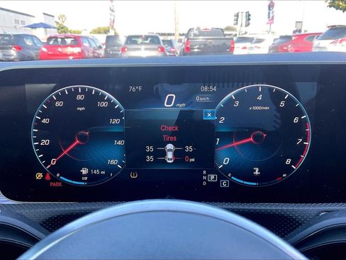 Used 2020 Mercedes-Benz CLA 250 image 20