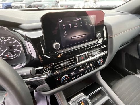 Certified 2024 Nissan Pathfinder Rock Creek image 53