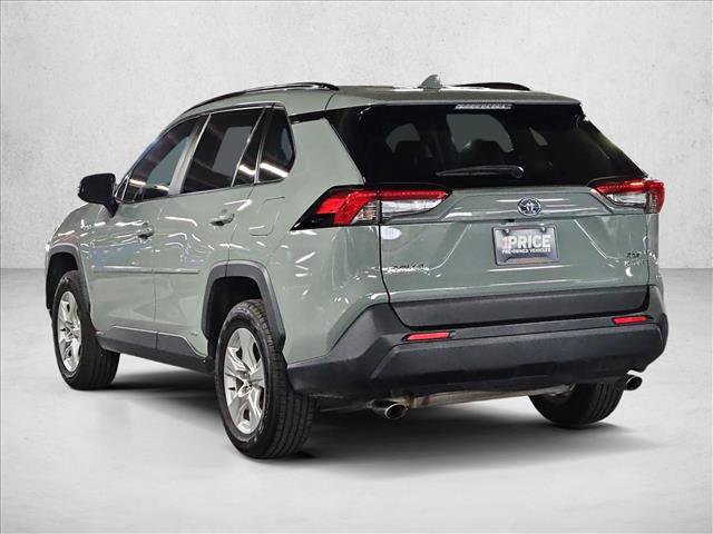 Used 2021 Toyota RAV4 XLE w/ Convenience Package AWD/4WD image 8