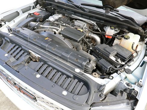 Used 2022 GMC Sierra 2500 Denali w/ Denali Ultimate Package image 28