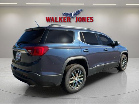 Used 2018 GMC Acadia SLT image 3