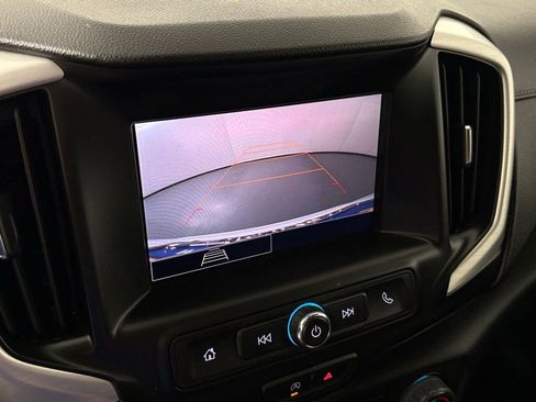 Used 2024 GMC Terrain SLE FWD image 24