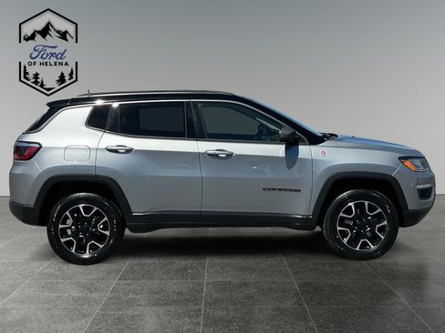 Used 2021 Jeep Compass Trailhawk AWD/4WD image 6