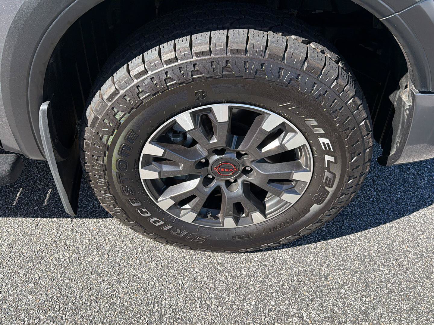 Used 2024 Nissan Titan PRO-4X w/ Off Road Protection Package AWD/4WD image 39