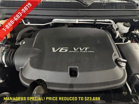 Used 2018 Chevrolet Colorado Z71 w/ Z71 Midnight Edition AWD/4WD image 8