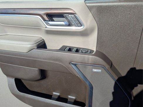 Used 2022 GMC Sierra 1500 SLT w/ SLT Premium Plus Package image 18