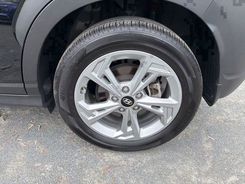 Certified 2023 Hyundai Kona SEL image 6