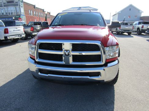 Used 2018 RAM 2500 Tradesman w/ Chrome Appearance Group image 8