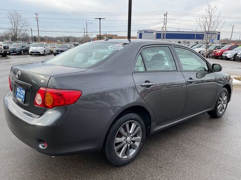 Used 2010 Toyota Corolla LE image 7