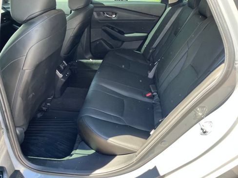 Used 2024 Honda Accord Touring image 3