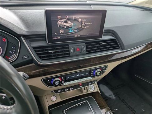 Used 2018 Audi Q5 Prestige image 12