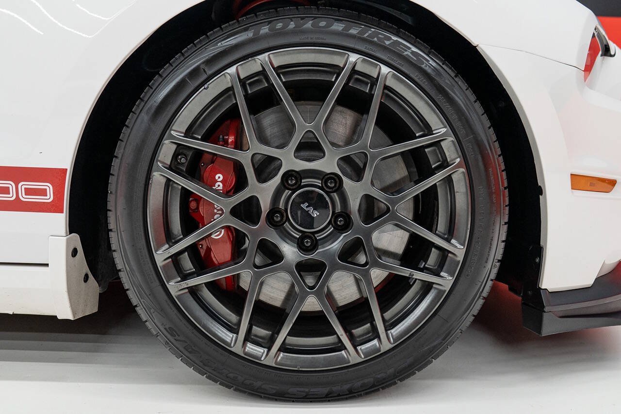 Used 2013 Ford Mustang Shelby GT500 RWD image 53