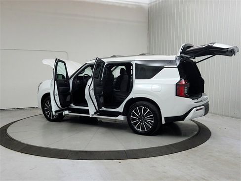 New 2026 Nissan Armada Platinum Reserve image 13