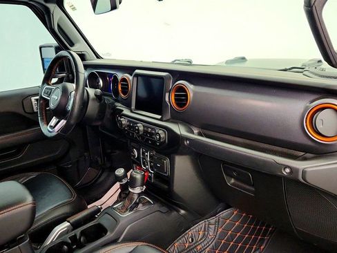 Used 2021 Jeep Gladiator Mojave AWD/4WD image 26