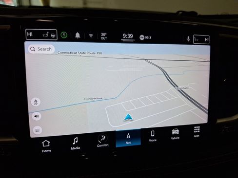 Used 2022 Chrysler Pacifica Limited image 24