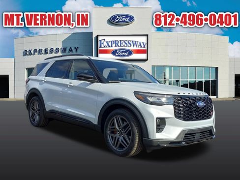 New 2026 Ford Explorer ST w/ Sun And Sound Package AWD/4WD image 4