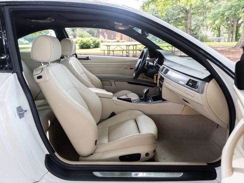 Used 2011 BMW 335is Coupe image 20