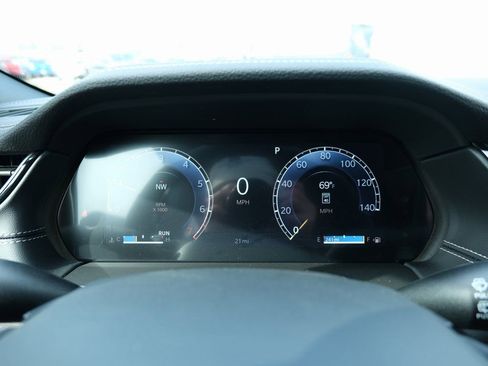 New 2026 Jeep Grand Cherokee Altitude AWD/4WD image 7