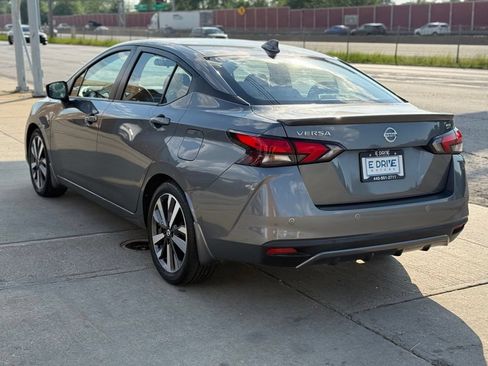 Used 2020 Nissan Versa SR w/ Convenience Package FWD image 10