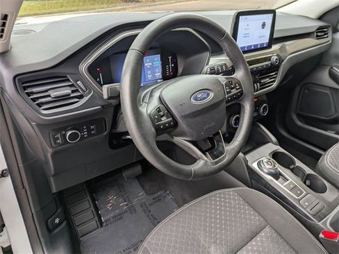 Used 2023 Ford Escape Active image 10