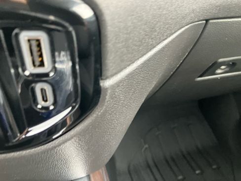 New 2026 GMC Sierra 1500 SLT w/ SLT Premium Package image 38