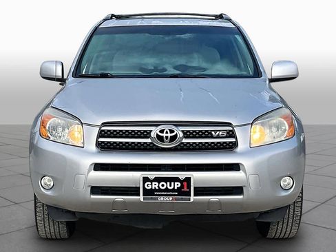 Used 2008 Toyota RAV4 Limited AWD/4WD image 3