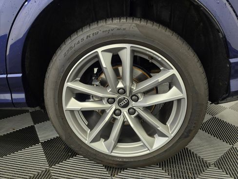 Used 2024 Audi Q3 2.0T Premium w/ Convenience Package image 20