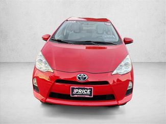 Used 2012 Toyota Prius C One video 2