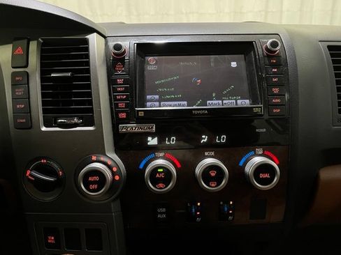 Used 2013 Toyota Tundra Platinum AWD/4WD image 18
