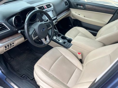 Used 2016 Subaru Outback 3.6R Limited image 8