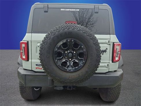 Used 2021 Ford Bronco Wildtrak image 5