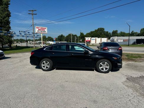 Used 2023 Chevrolet Malibu LS FWD image 3