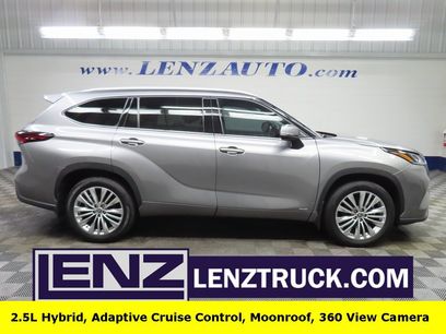 Used 2025 Toyota Highlander Platinum