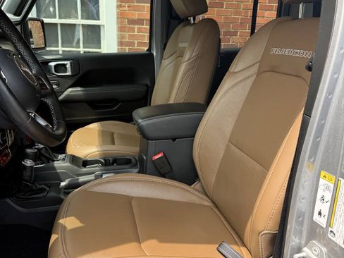 Used 2020 Jeep Gladiator Rubicon AWD/4WD image 5
