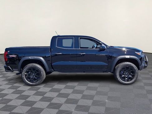 New 2026 Chevrolet Colorado Trail Boss w/ Off-Road Front Bumper Package image 5