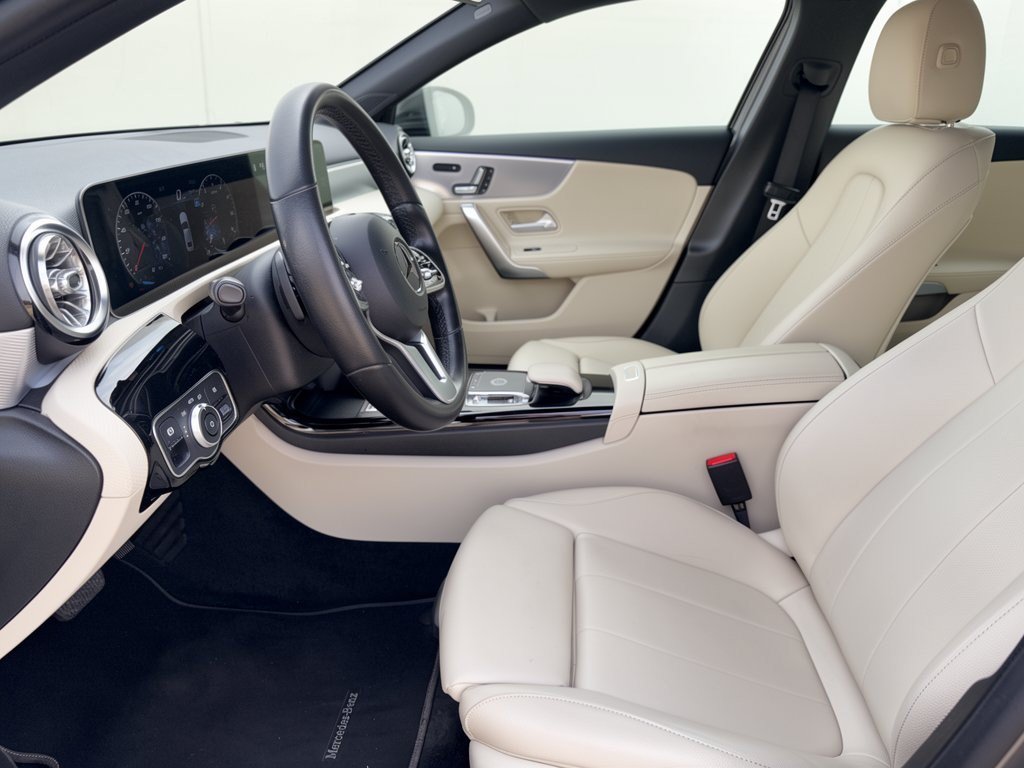 Used 2020 Mercedes-Benz A 220 image 5