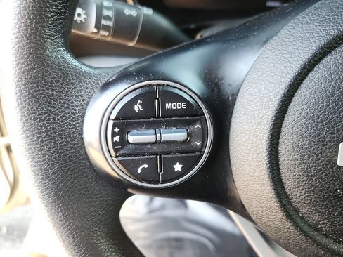 Used 2023 Kia Soul LX w/ Option Group 015 FWD image 19