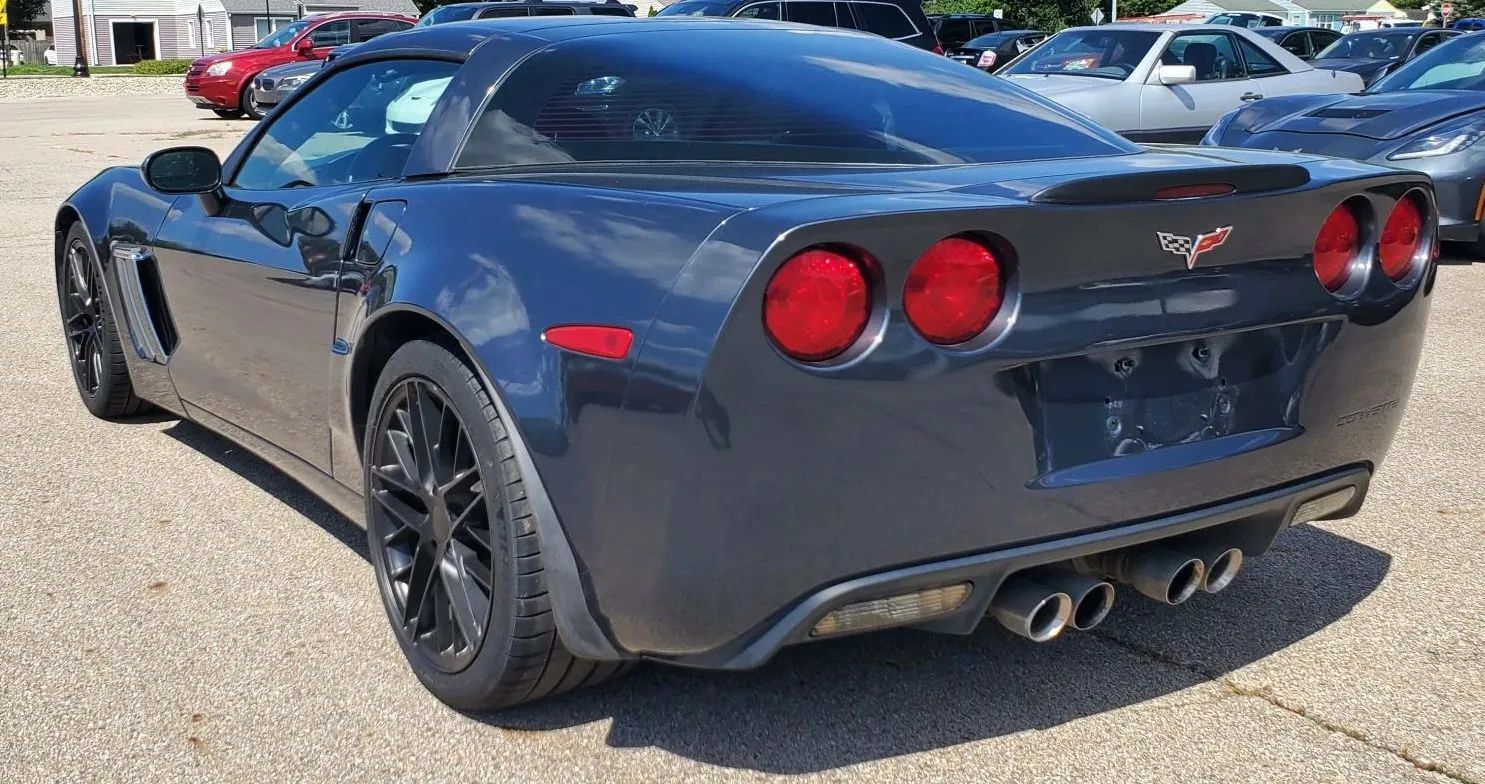 Used 2011 Chevrolet Corvette Grand Sport RWD image 12
