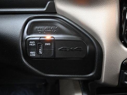 Used 2020 RAM 2500 Laramie image 34