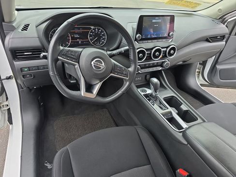 Used 2022 Nissan Sentra SV image 17