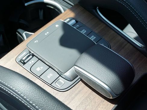 Certified 2026 Mercedes-Benz GLE 350 4MATIC image 41