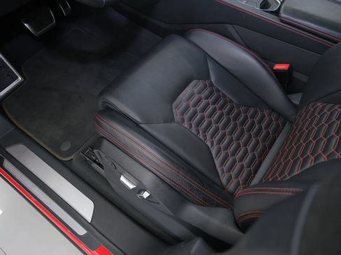Used 2021 Lamborghini Urus AWD/4WD image 23
