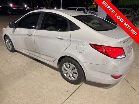 Used 2016 Hyundai Accent SE w/ Option Group 02 image 4
