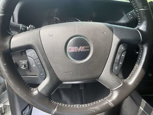 Used 2023 GMC Savana 3500 Extended w/ Driver Convenience Package RWD image 12