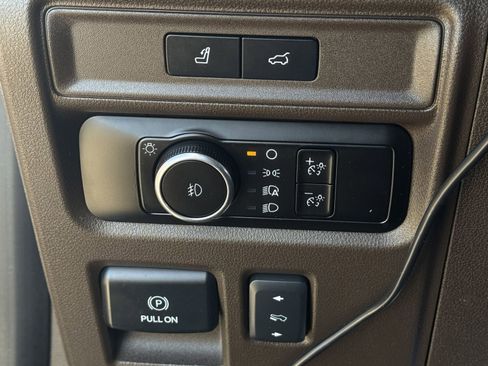 Used 2023 Ford Expedition Max King Ranch image 25